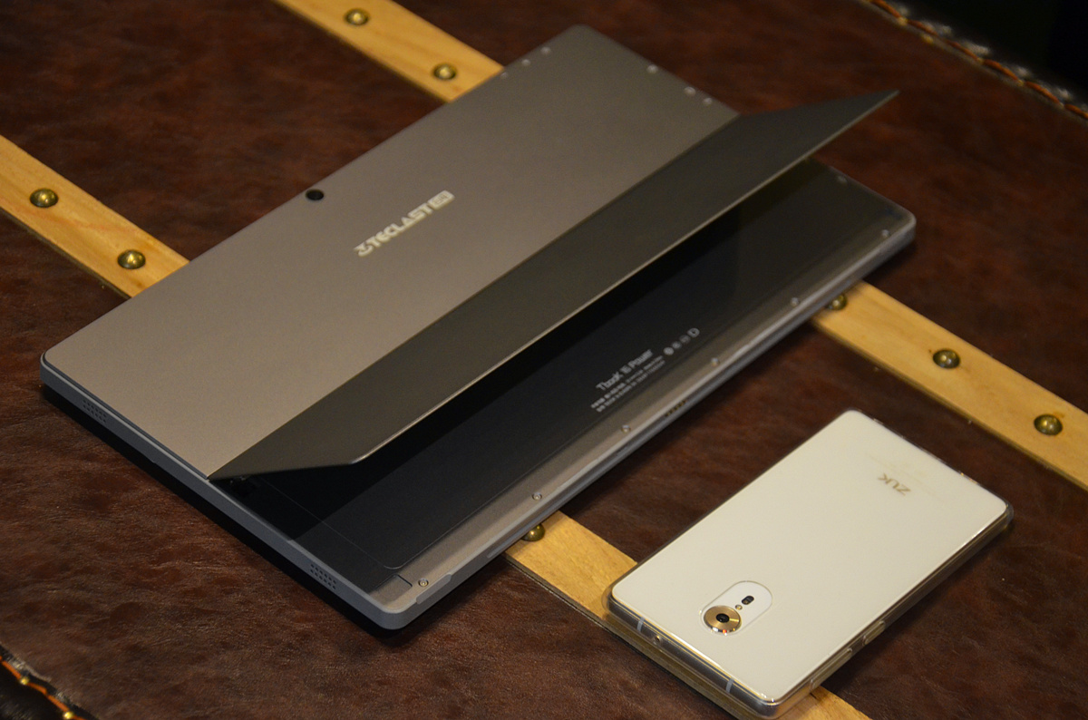 学生党2020高性价比笔记本超极本,超级本跟二合一笔记本