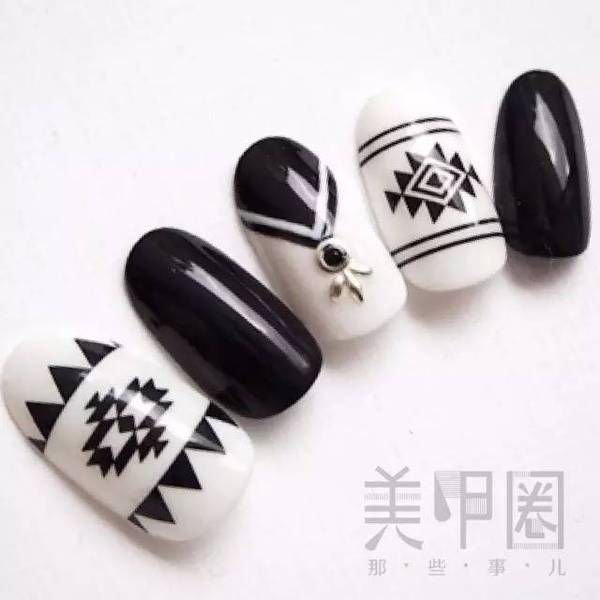 这个情人节，不做男朋友的乖乖女，只做自己的酷girl！