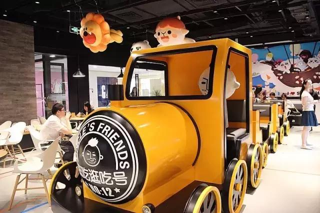 爆红朋友圈的21家的甜品店，只怕你不敢点开！