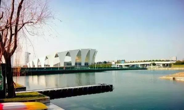 上海各条地铁线沿途景点大全,上海最惊艳的地铁路线