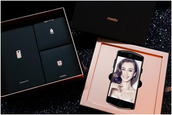 妹子们速来认领恒波豪礼,美图T8双像素自拍手机让你好看