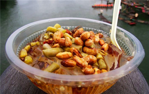 桂林阳朔西街值得吃的,桂林阳朔景区有什么好吃的