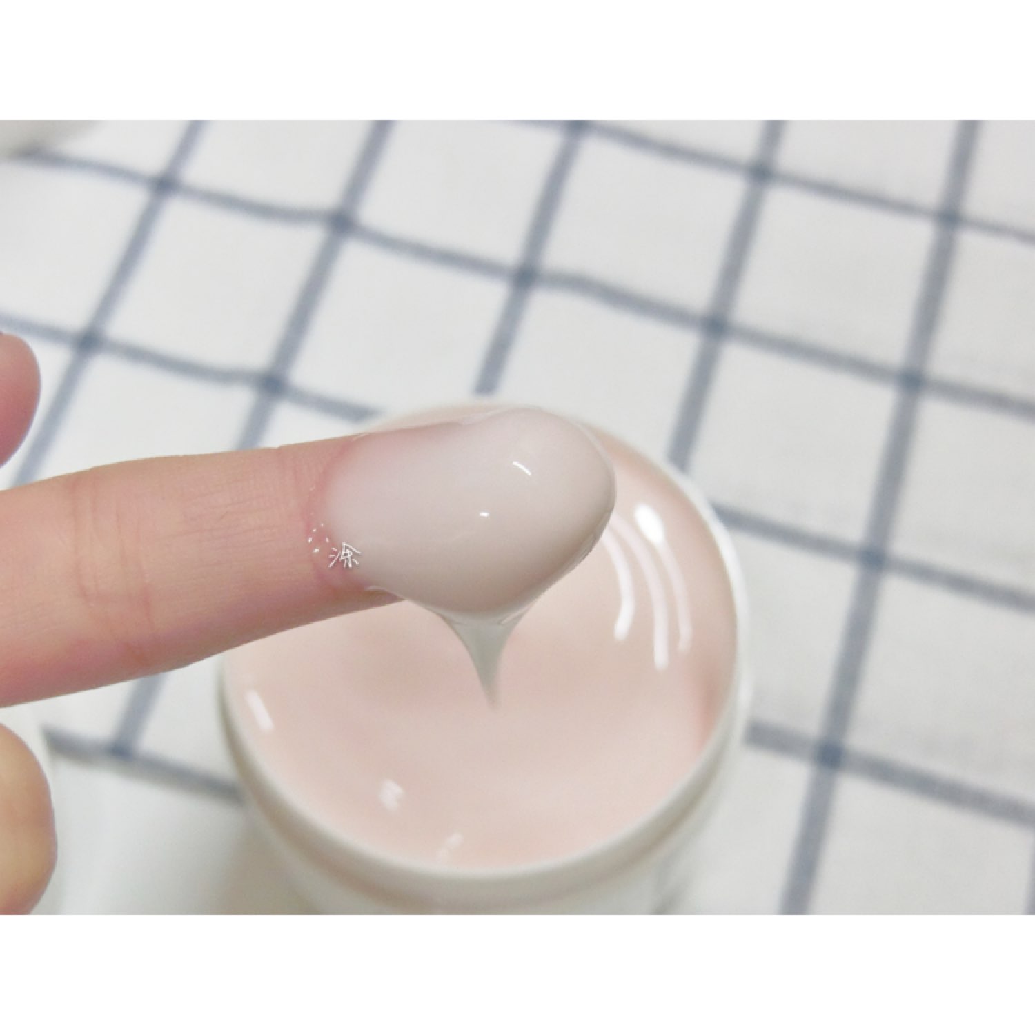 混干皮毛孔粗大粉刺闭口怎么护肤,闭口干皮护肤品推荐