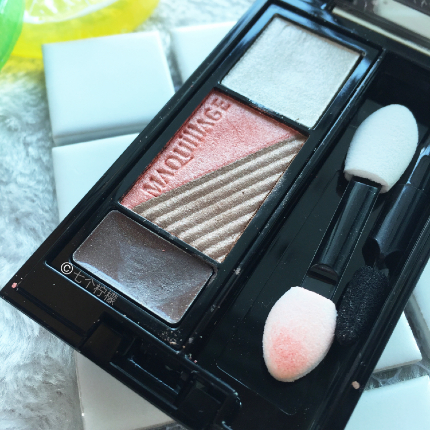 大地色系眼影盘推荐秋冬,配色巨好看的小众平价眼影