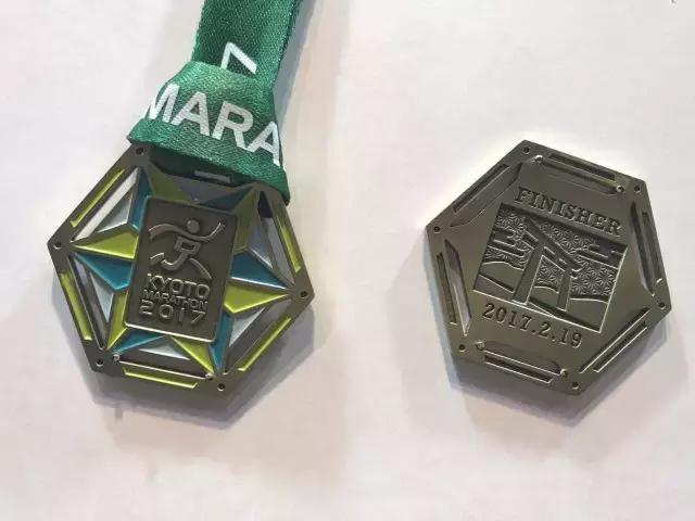 你们以往跑的都是假的马拉松！｜鹿透社0220