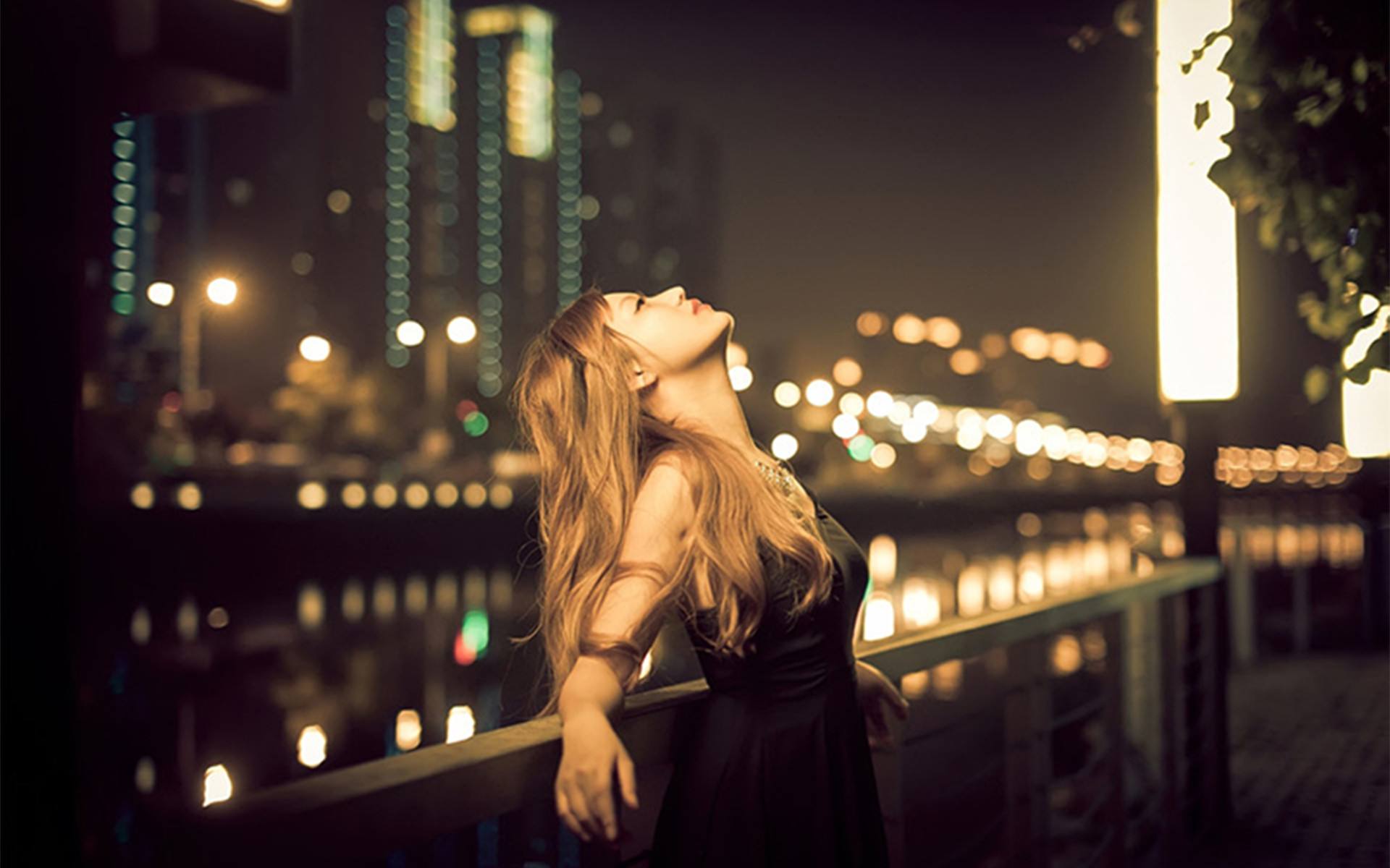 老公坐牢2年了还有等他的必要吗,老公坐牢5年怎么处理