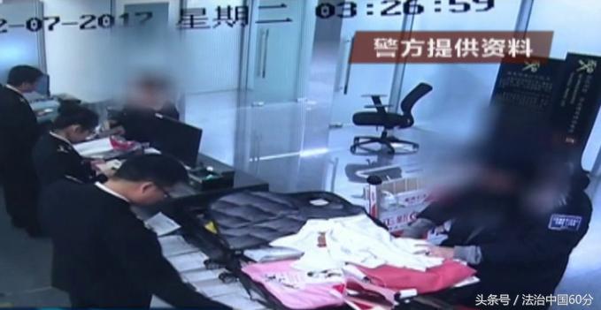 广西行李箱安检事件,女子行李箱被警察查掉
