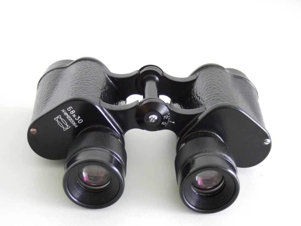 俄罗斯望远镜很强,俄罗斯军用望远镜高清高倍