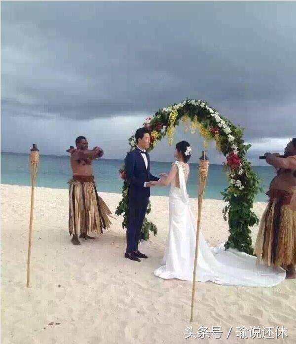 刘翔骑女友戏水,惹恼女权还是道德婊?喷子们叮咬英雄可休矣!