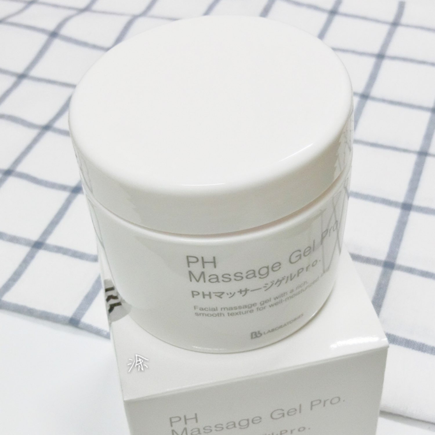 毛孔粗大闭口痘痘粉刺怎么护肤,粉刺闭口的护肤知识