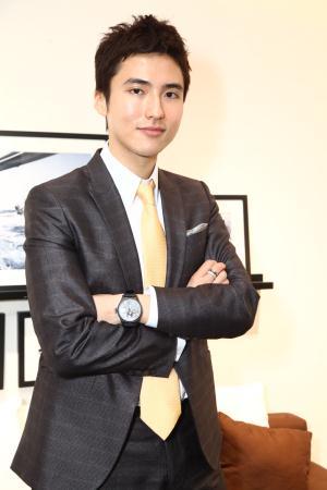 百亿企业继承人，人生堪比偶像剧的他微博竟然只有四千粉丝？