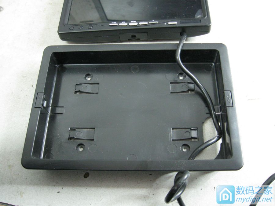 55寸显示器坏了怎么修,19寸显示器快速维修