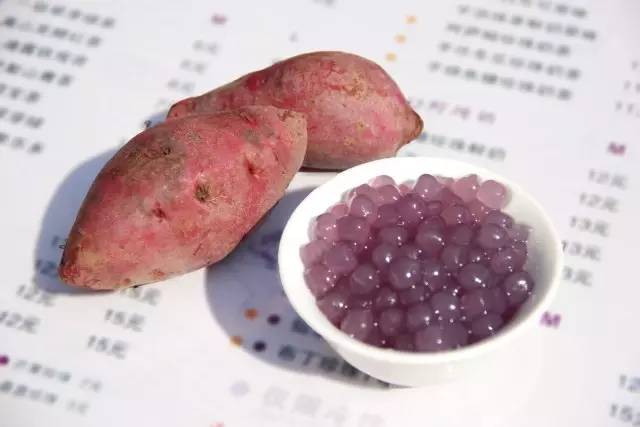 好端端的茶饮店偏要现做珍珠！结果试营业就排起了长队