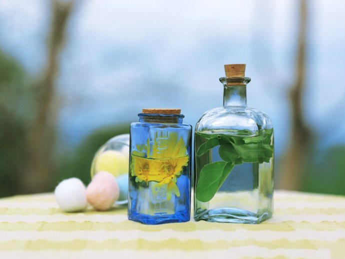 控油爽肤水无功效,控油化妆水干燥皮肤可以用吗