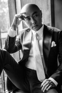 一个被长相耽误的歌手,一个被事业耽误的业余歌手