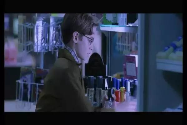 这是你们要的大长腿，备好纸巾，准备上下其手吧