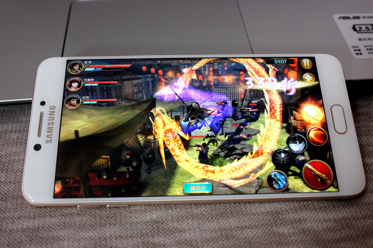 铜管散热和碳纤维散热,骁龙626三星c7