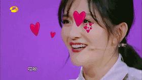 都在催谢娜当妈!没想到她早已练好带娃秘籍