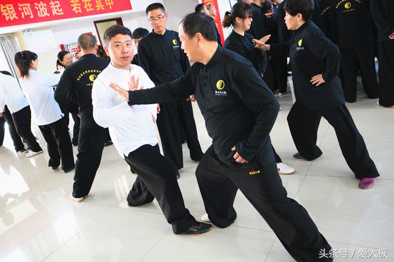 神气的太极疗法，颈椎病的请靠边