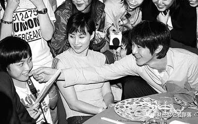 香港女首富甘比的进化史,香港女富豪甘比太难了