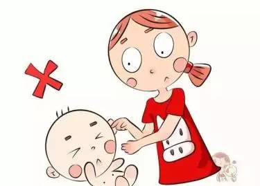 儿童误吞纽扣电池造成大吐血,一岁宝宝误吞七号电池有哪些症状