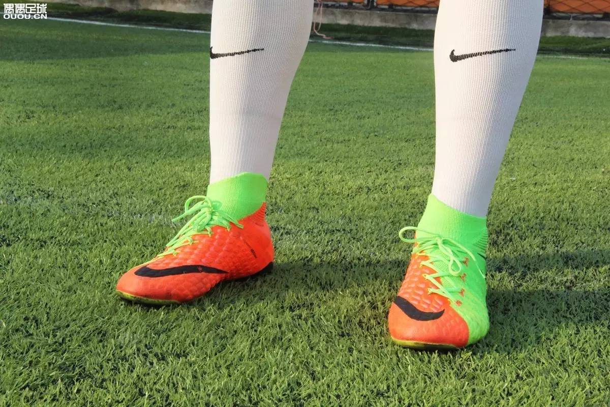 nikehypervenom毒蜂3顶级,hypervenom耐克