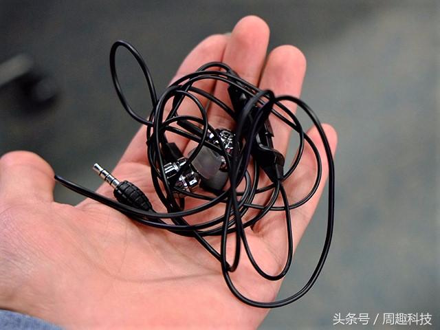 收耳机教程,实用的盘耳机线小技巧