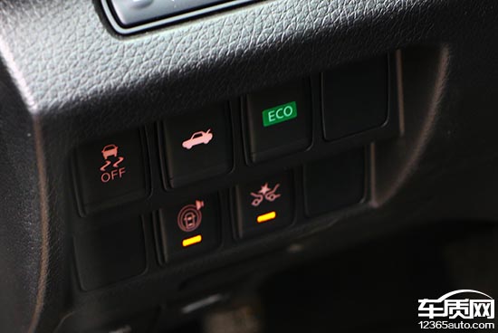 最新天籁2.0舒适试驾,日产天籁试驾2021舒适款音响