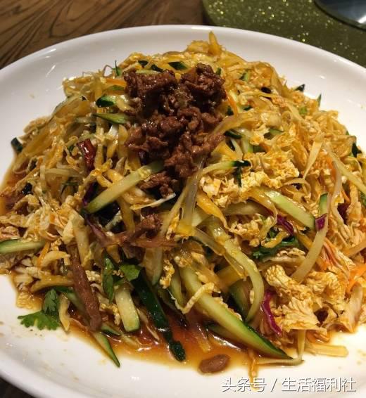 哈尔滨地铁哪一站有美食,哈尔滨地铁1号线小吃街