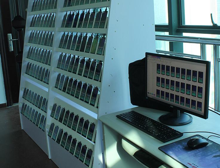 你还在微信泡妞？后面可能是抠脚大叔云控揭秘！