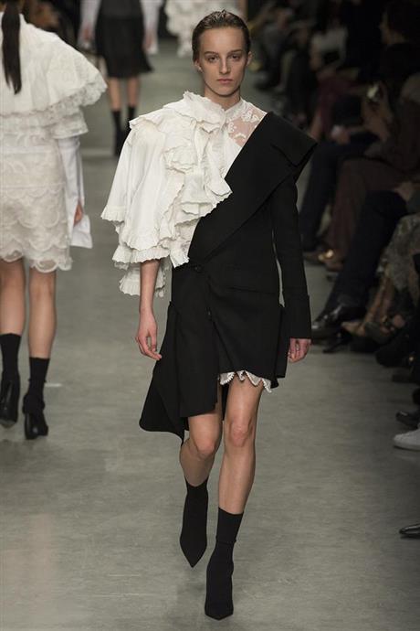 burberry2018时装周,伦敦时装周burberry2024春夏