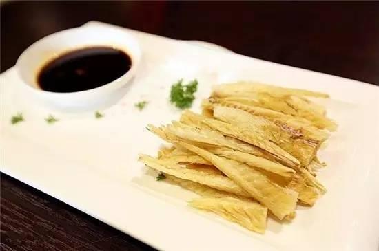 别傻了，你吃的“蟹棒”其实是这种鱼做的