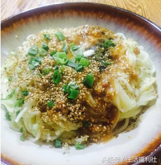 哈尔滨地铁哪一站有美食,哈尔滨地铁1号线小吃街