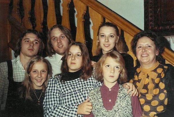 为什么孩子越来越讨厌兄弟姐妹,发现孩子有点仇恨自己的兄弟姐妹