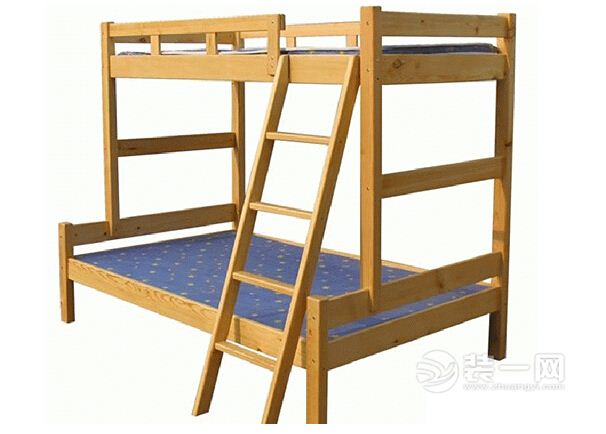 普通子母床和交错式子母床哪种好,1.2米子母床和1.5的子母床对比