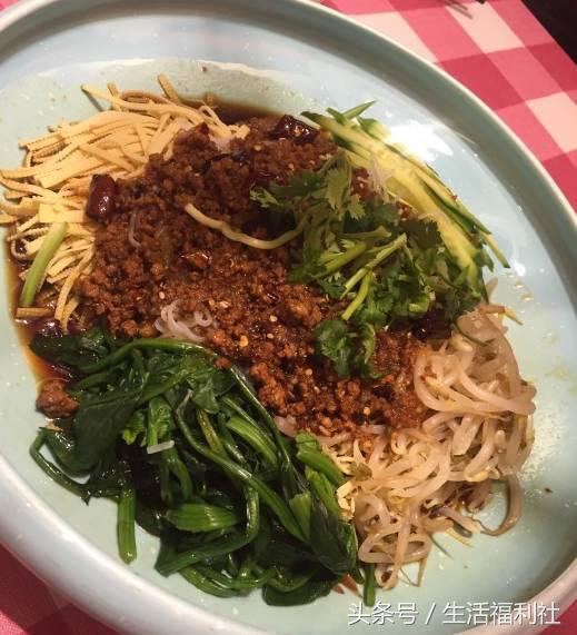 哈尔滨地铁哪一站有美食,哈尔滨地铁1号线小吃街