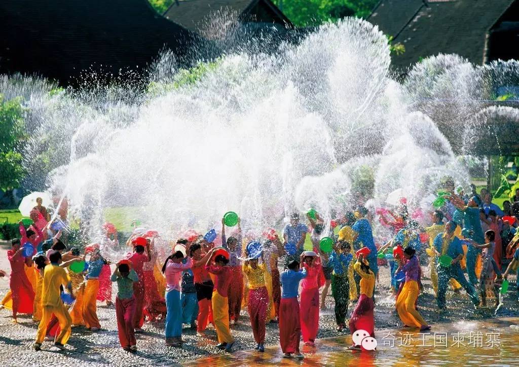 神奇王国柬埔寨,柬埔寨12月节日