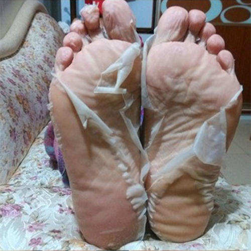 日本一大妈抠脚皮赚1亿,日本大爷靠撕脚皮狂赚20亿