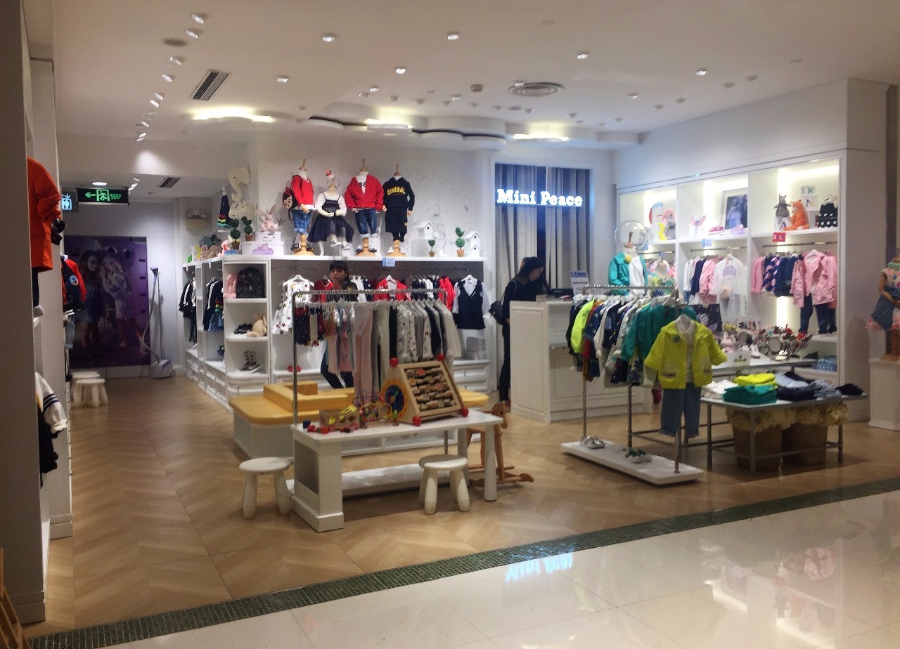 安正时尚集团旗下品牌,歌力思和安正哪个好