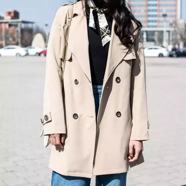 报告老师，中州大学的学生不好好穿衣服！