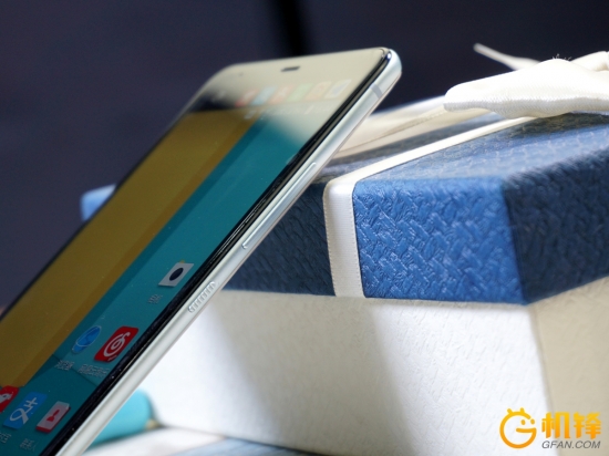 htcuultra屏幕怎么样,htcuultra蓝宝石版