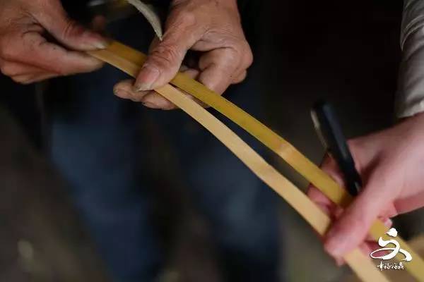 「他们的“江湖”」看点头这双巧手如何玩转竹子！