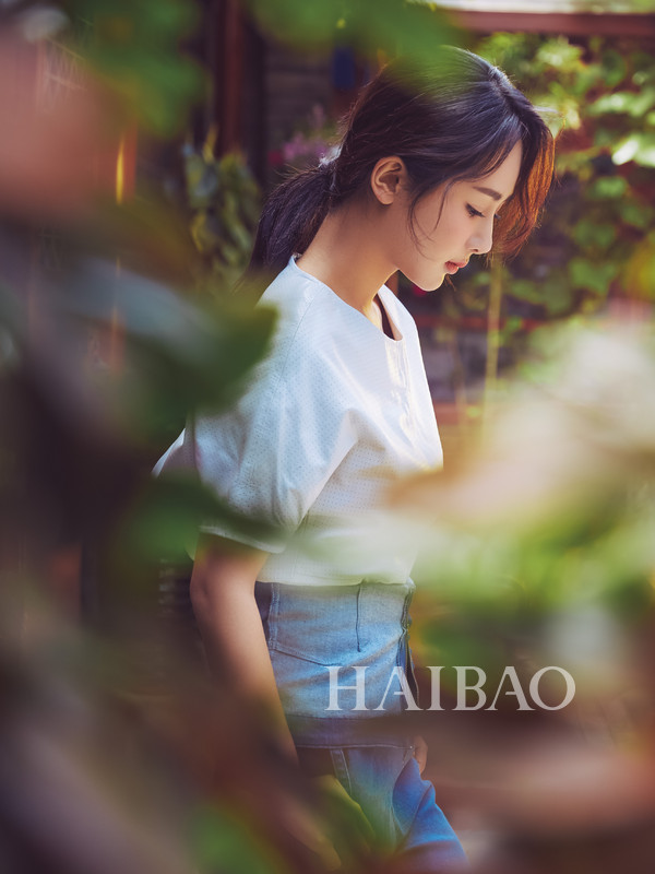 杨紫穿婚纱仙气飘飘照片,杨紫冰雪女王照片