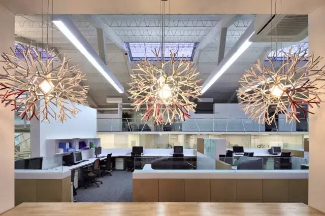 大隐于市的“顶级办公空间缔造者”——艾迪尔建筑装饰北京总部探秘「设易网1410期」