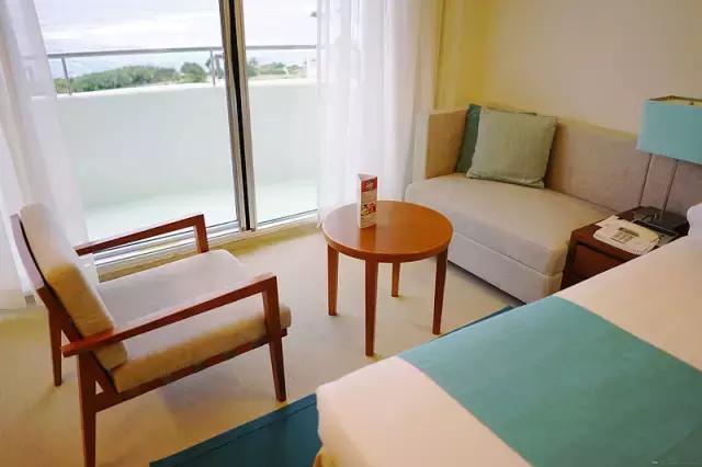 冲绳全日空万座海滨洲际酒店 (冲绳全日空洲际酒店)