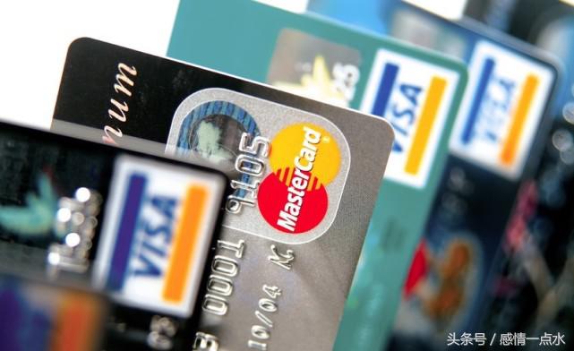 老婆生下女儿受到公公婆婆嫌弃,媳妇生女儿被婆婆看不起