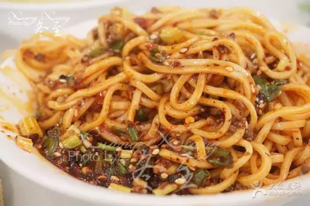 成都必吃的18碗面,成都最好吃的100碗面