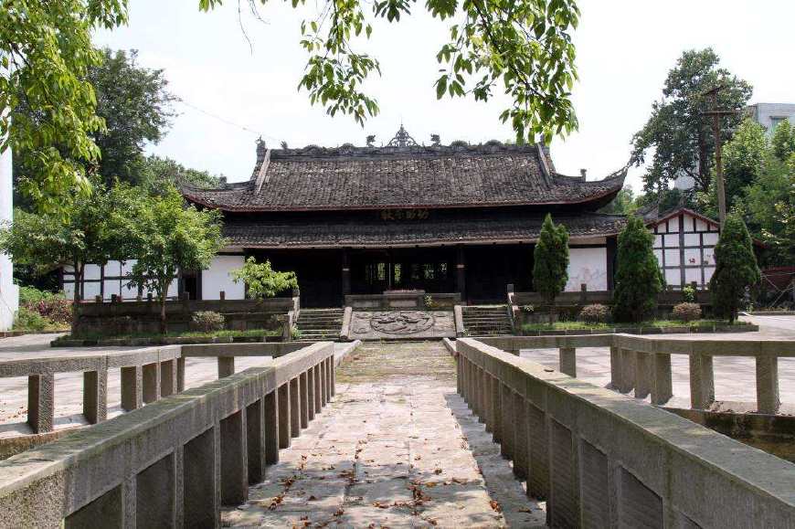 华蓥山地名,华蓥山的由来