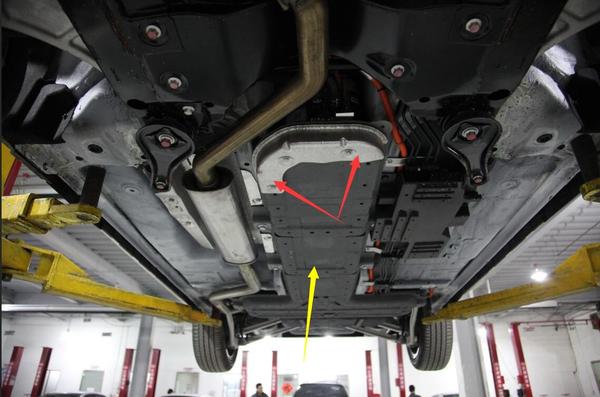 比亚迪秦100油电混合使用感受,比亚迪秦100和秦80怎么区别