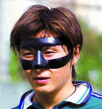 足坛名场面李玮锋,大头李玮锋简历